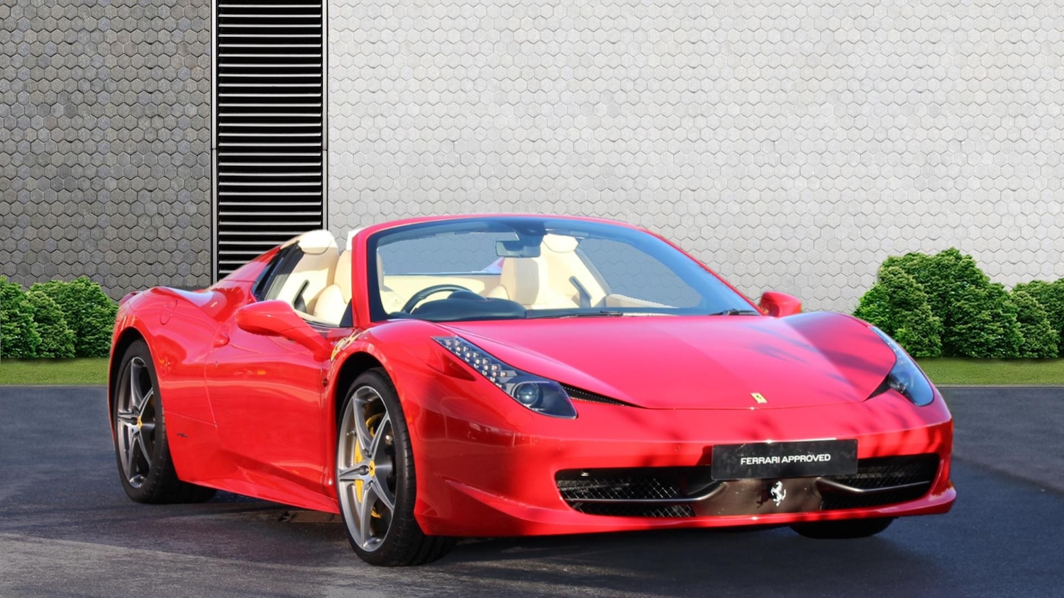 Used Ferrari 458 2012 for sale - 77515346: Photo 2