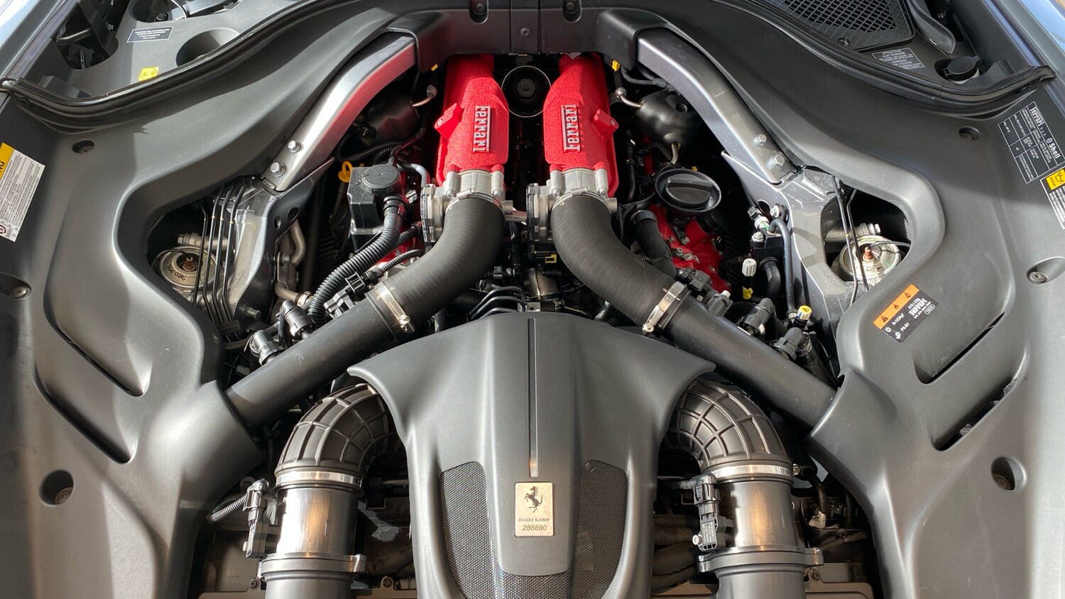 Used Ferrari Roma 2023 for sale - 75641506: Photo 23