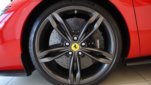 Used Ferrari 296 GTB 2023 for sale - 75641513: Photo 10