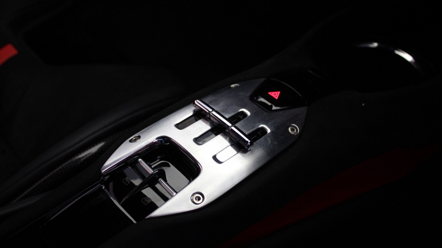 Used Ferrari 296 GTB 2023 for sale - 75641513: Photo 16