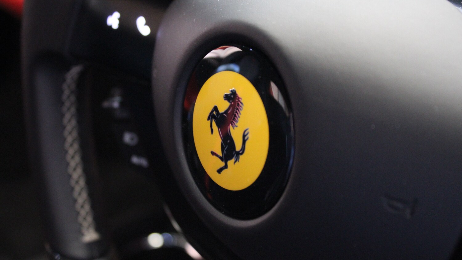 Used Ferrari 296 GTB 2023 for sale - 75641513: Photo 17