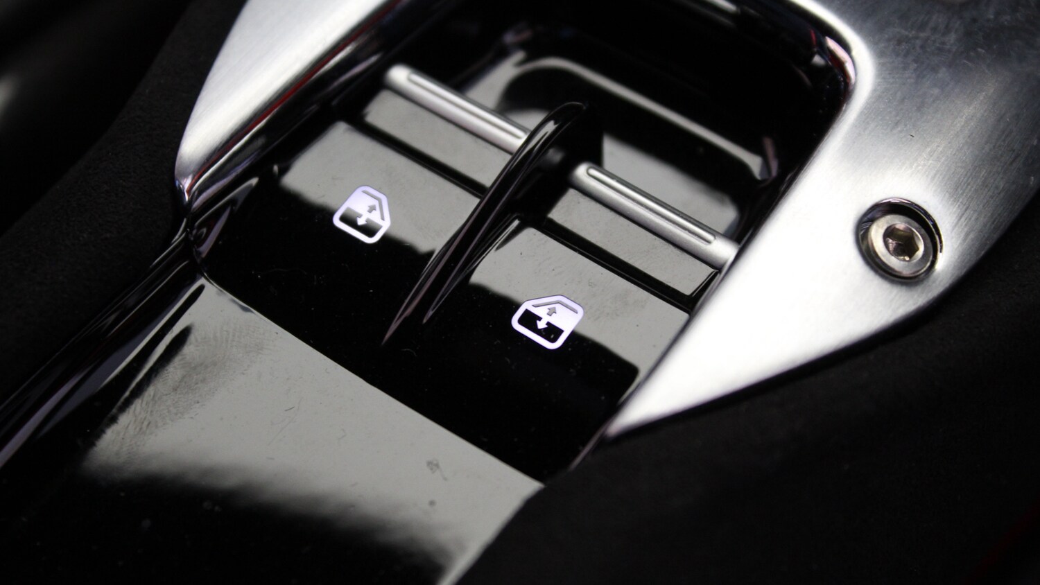 Used Ferrari 296 GTB 2023 for sale - 75641513: Photo 30