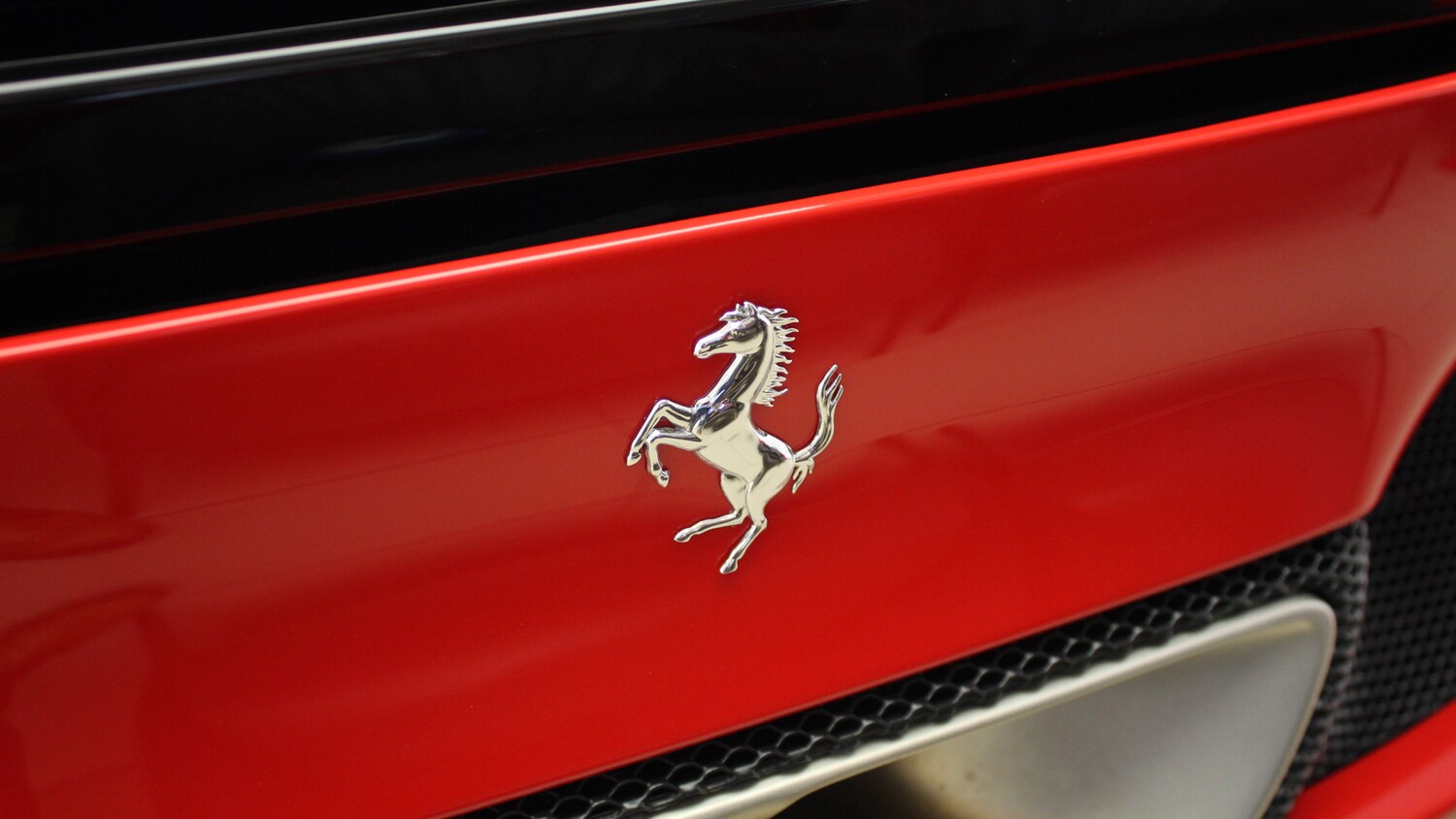 Used Ferrari 296 GTB 2023 for sale - 75641513: Photo 49
