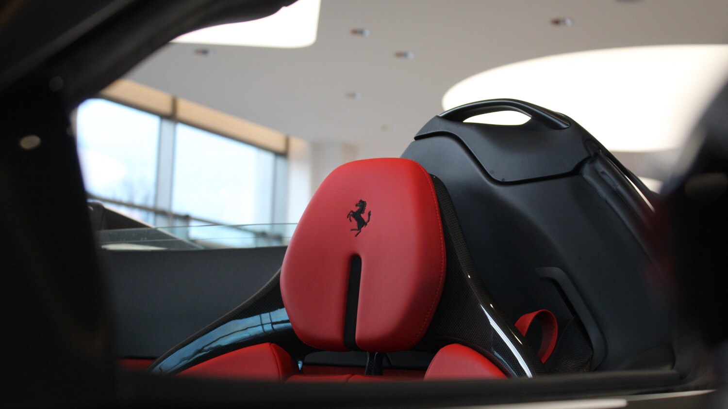 Used Ferrari SF90 Spider 2023 for sale - 76005932: Photo 17