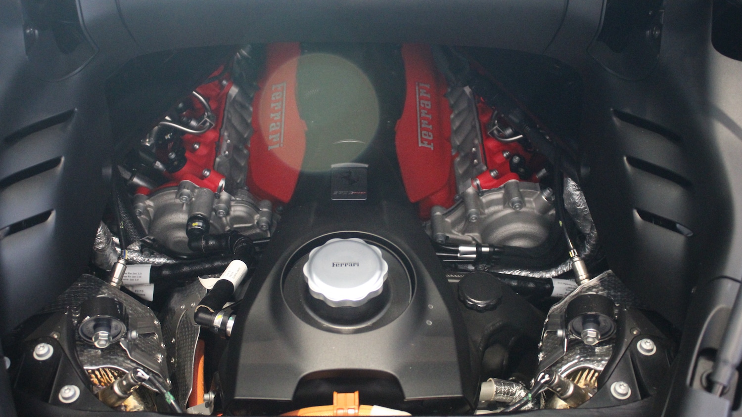 Used Ferrari SF90 Spider 2023 for sale - 76005932: Photo 27