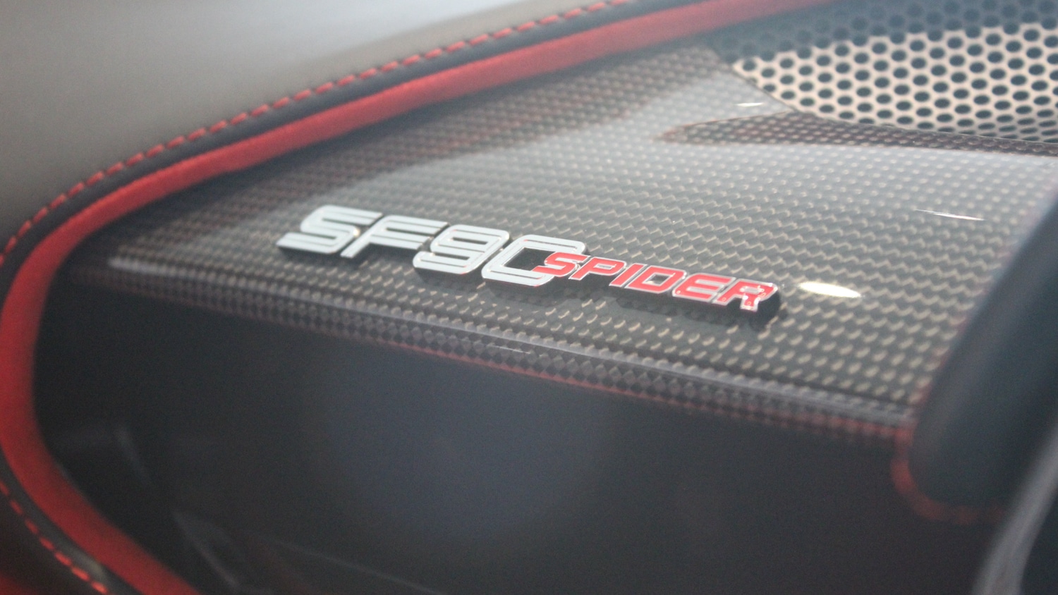 Used Ferrari SF90 Spider 2023 for sale - 76005932: Photo 29