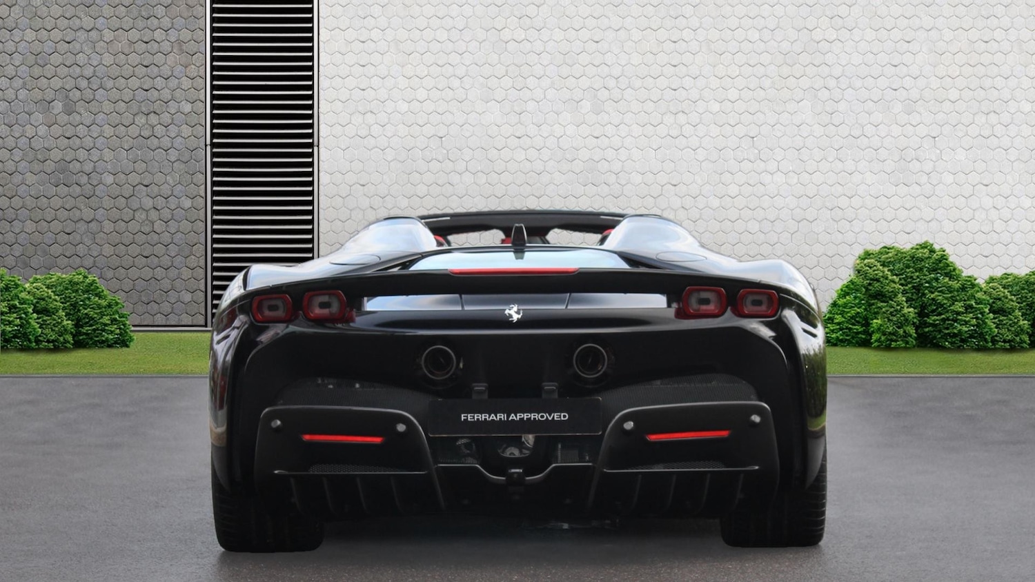 Used Ferrari SF90 Spider 2023 for sale - 76005932: Photo 6