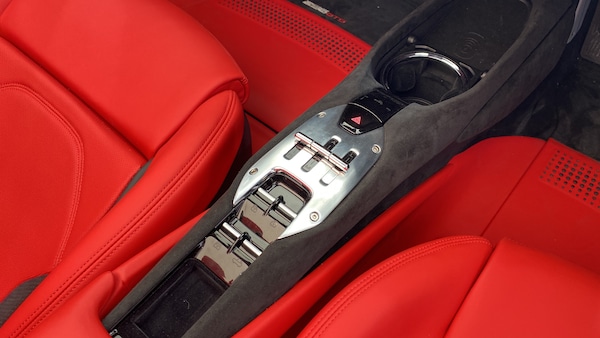 Used Ferrari 296 GTS 2023 for sale - 74264407: Photo 15