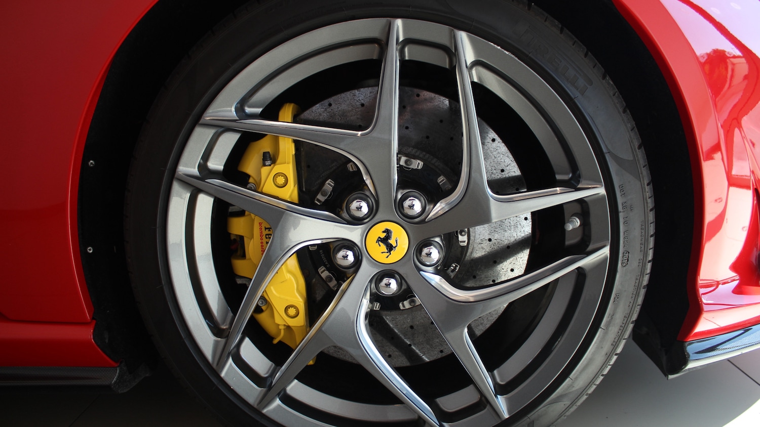 Used Ferrari 812 Superfast 2019 for sale - 76426205: Photo 10