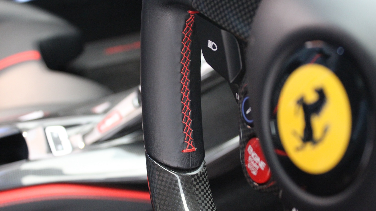 Used Ferrari 812 Superfast 2019 for sale - 76426205: Photo 11