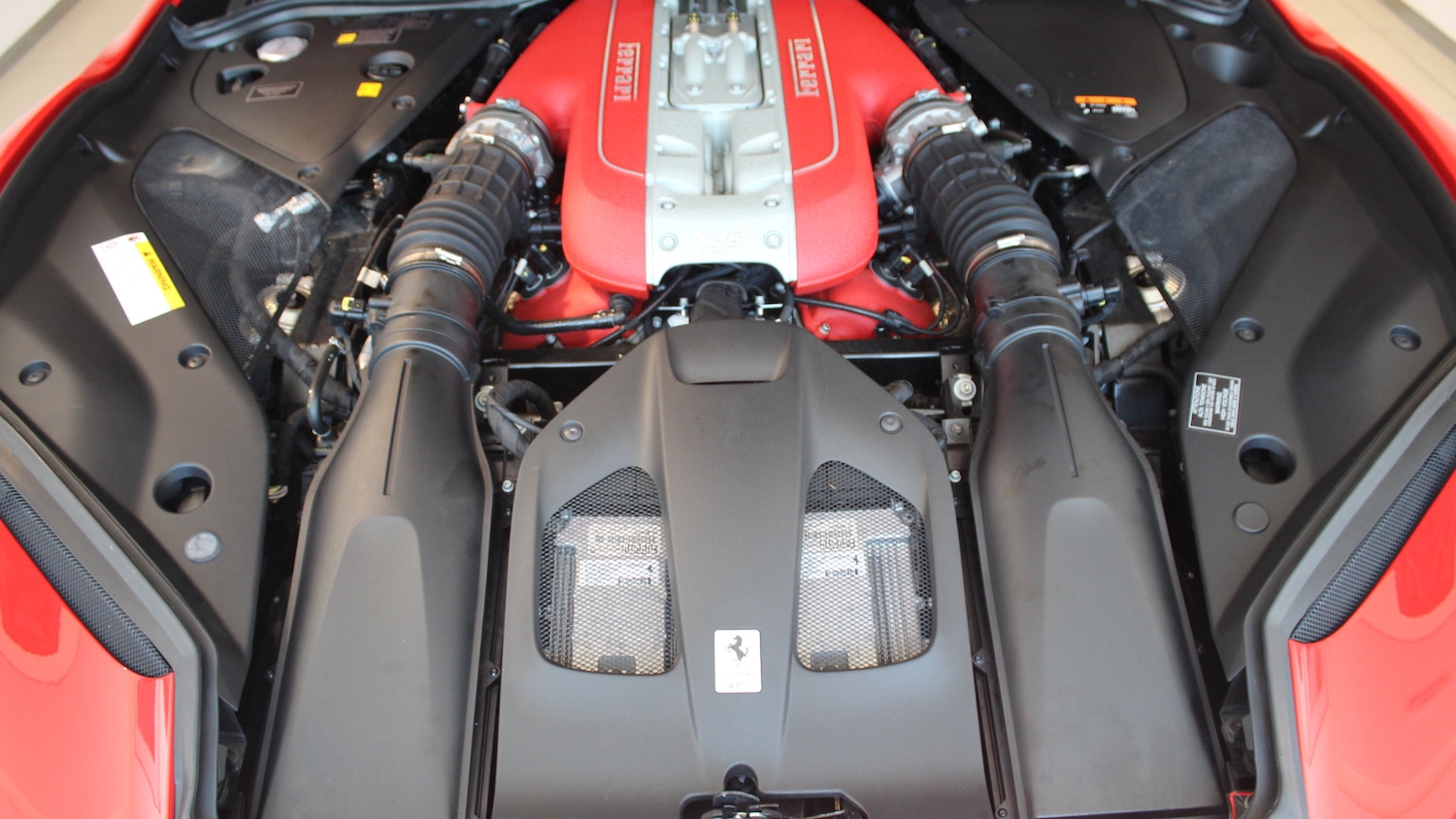 Used Ferrari 812 Superfast 2019 for sale - 76426205: Photo 21