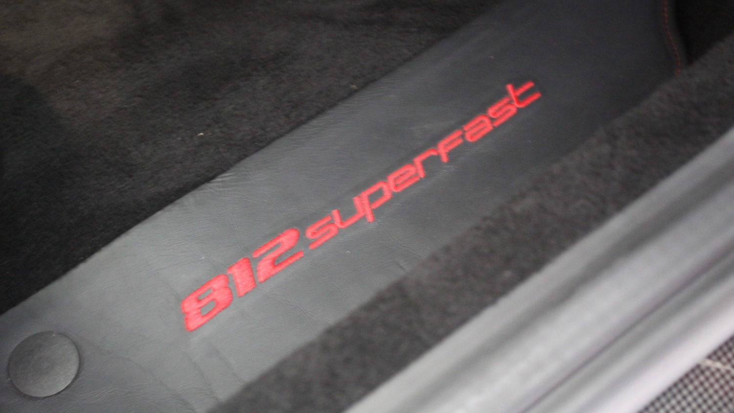 Used Ferrari 812 Superfast 2019 for sale - 76426205: Photo 27