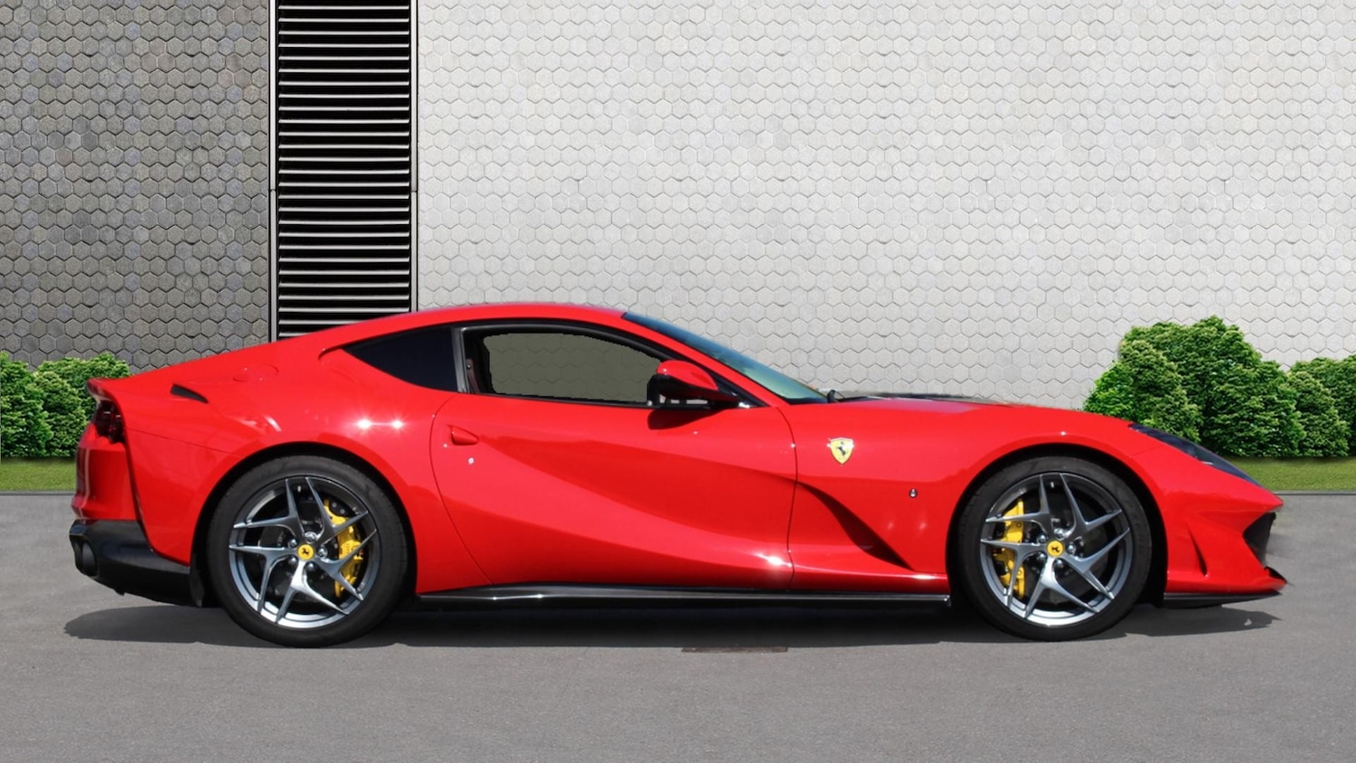 Used Ferrari 812 Superfast 2019 for sale - 76426205: Photo 4