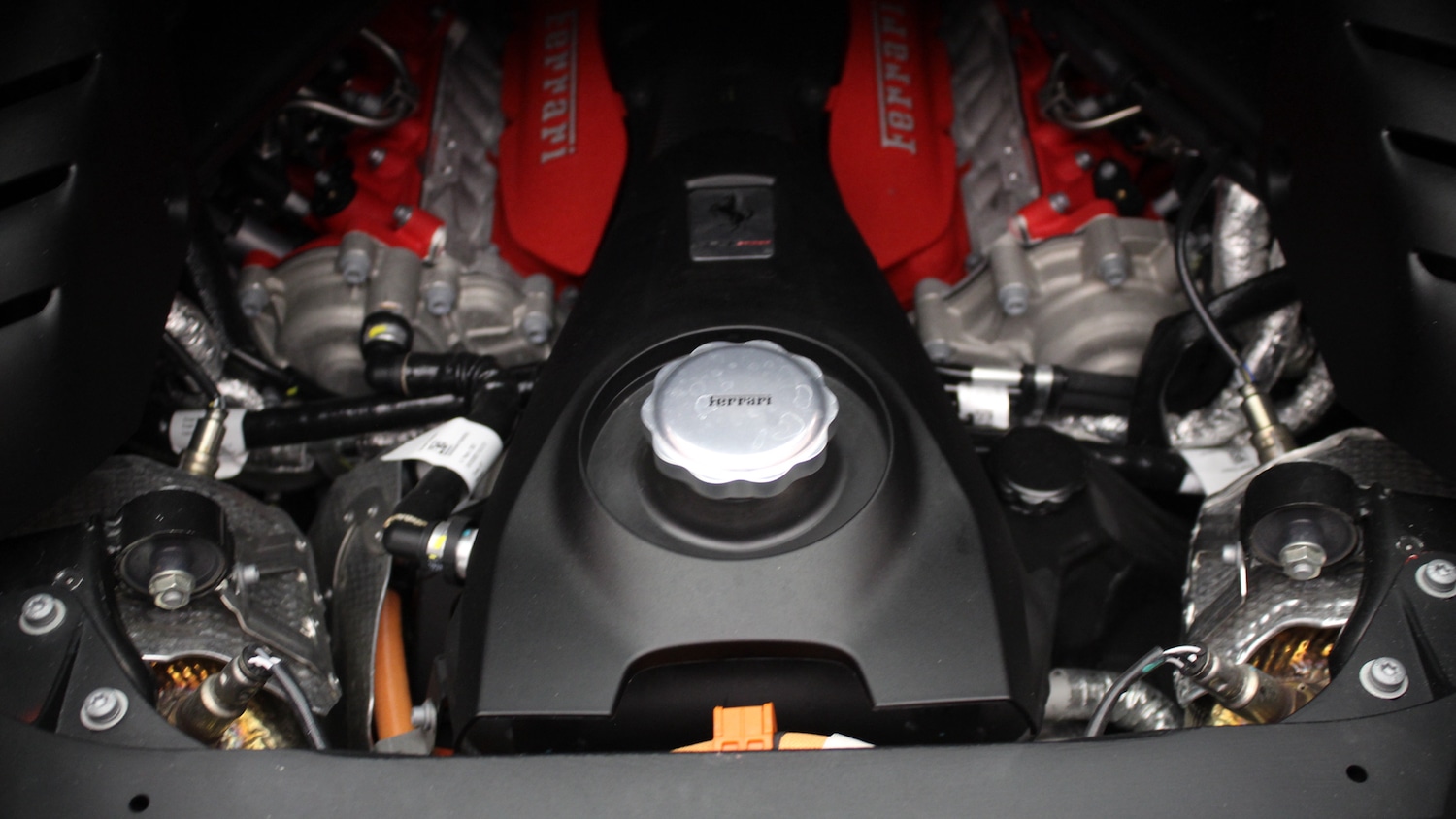 Used Ferrari SF90 Spider 2023 for sale - 78166089: Photo 12