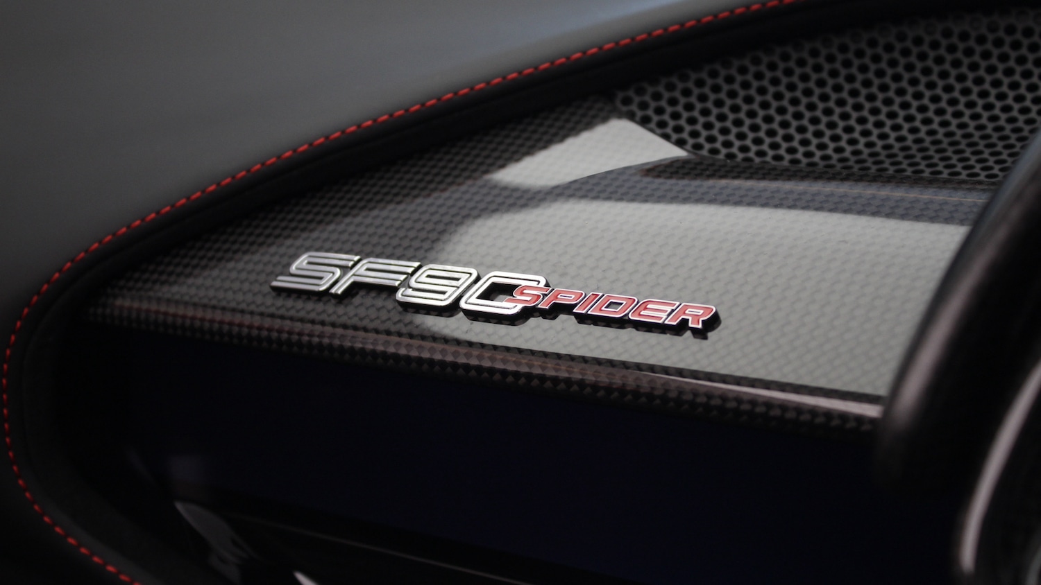 Used Ferrari SF90 Spider 2023 for sale - 78166089: Photo 18