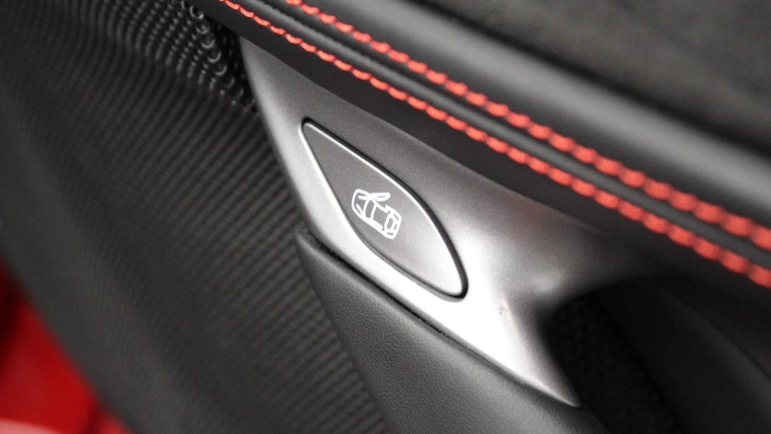 Used Ferrari SF90 Spider 2023 for sale - 78166089: Photo 19