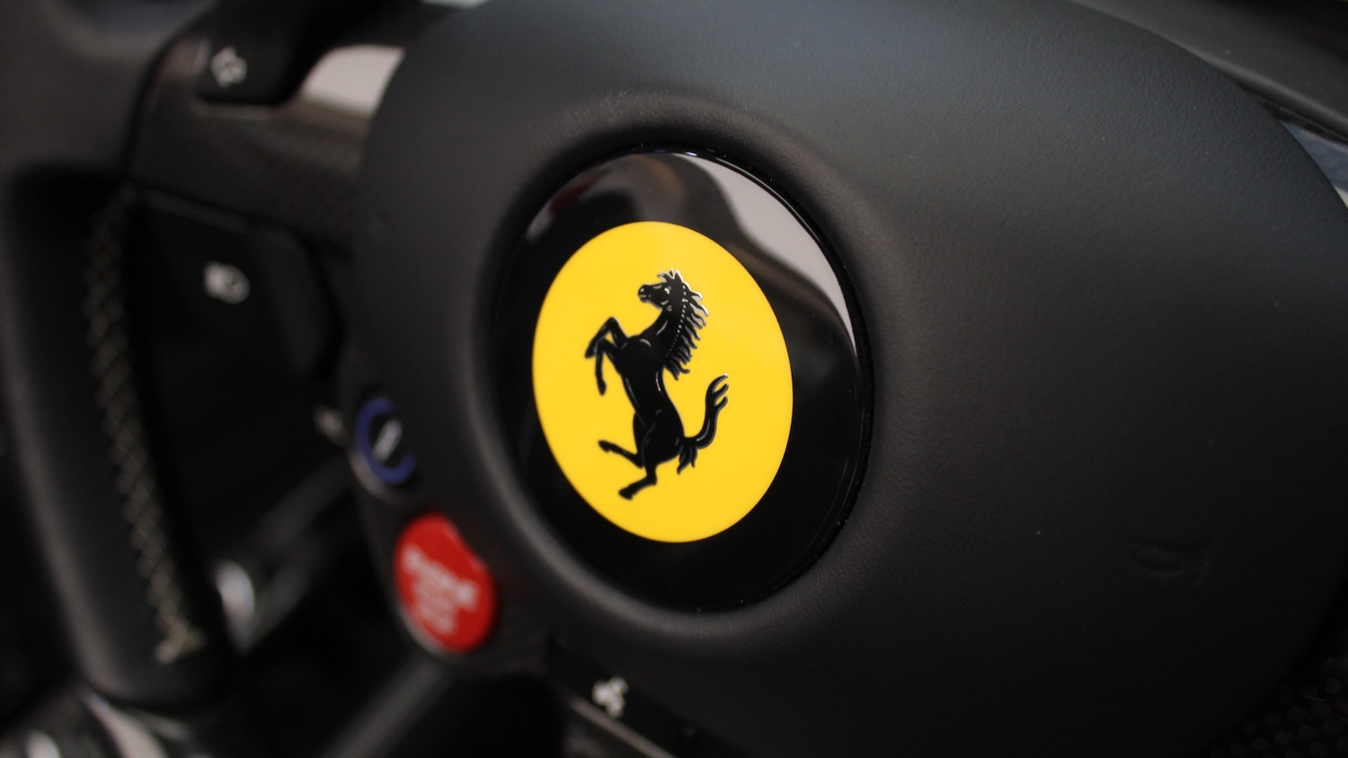 Used Ferrari F8 Spider 2022 for sale - 76161779: Photo 14