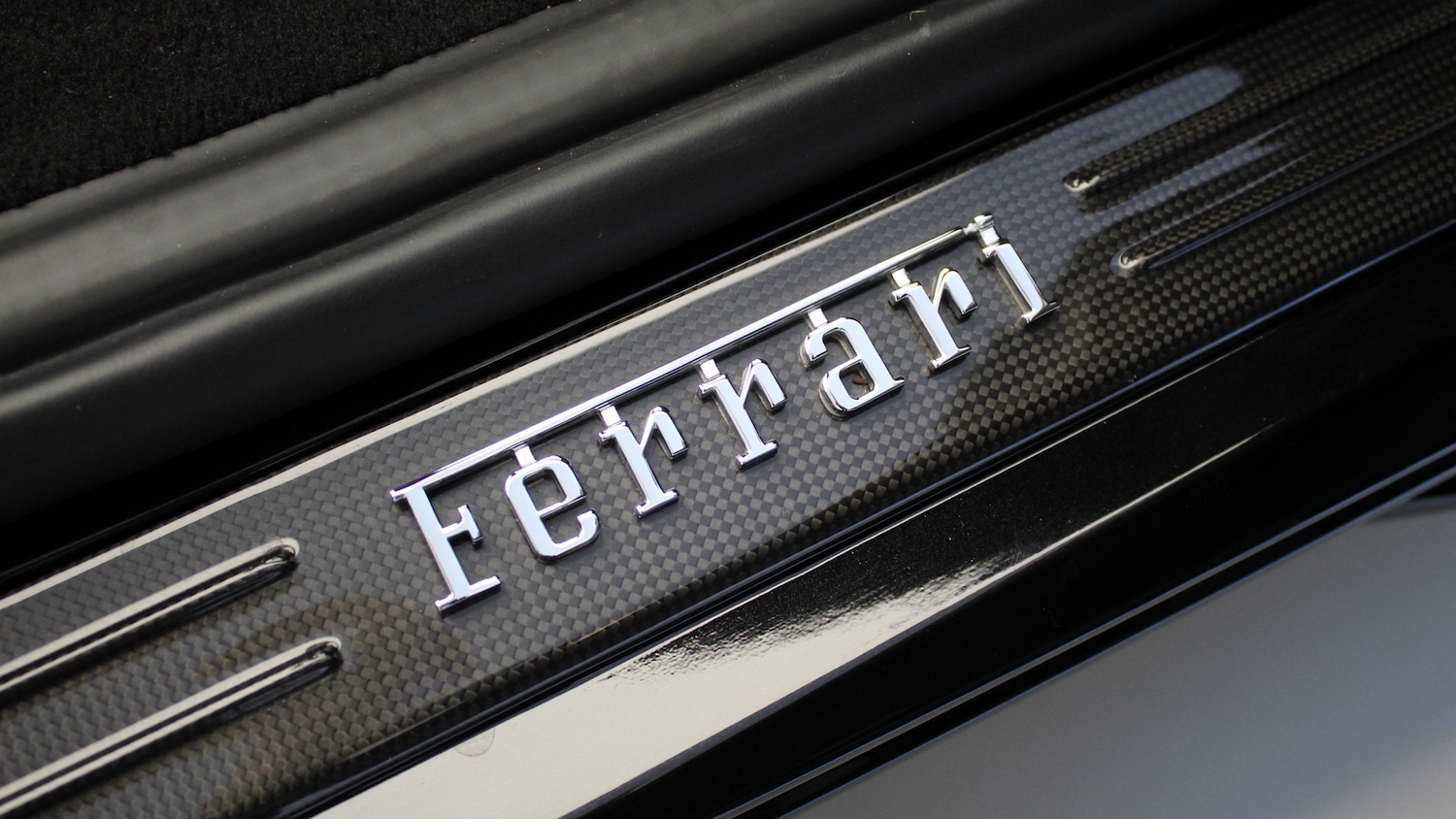 Used Ferrari F8 Spider 2022 for sale - 76161779: Photo 27