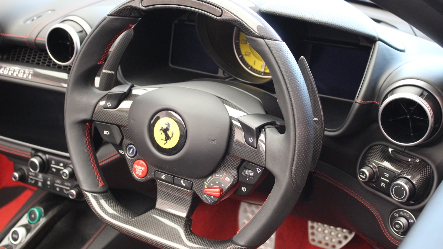 Used Ferrari Roma 2024 for sale - 75723597: Photo 12