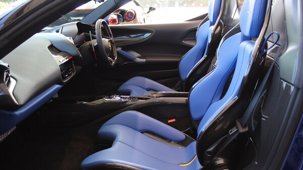Used Ferrari SF90 Stradale 2023 for sale - 75700210: Photo 19