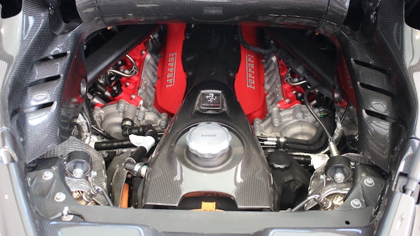 Used Ferrari SF90 Stradale 2023 for sale - 75700210: Photo 24