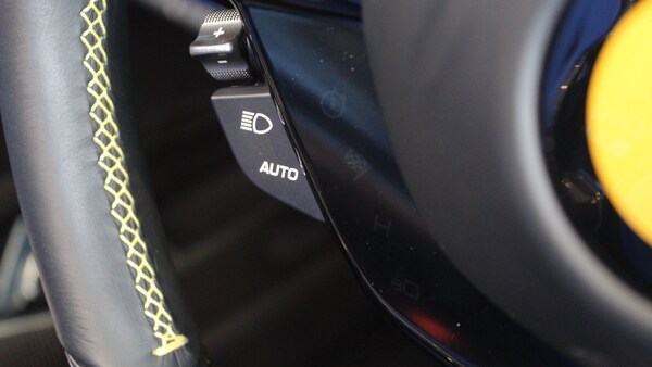Used Ferrari SF90 Stradale 2023 for sale - 75700210: Photo 45