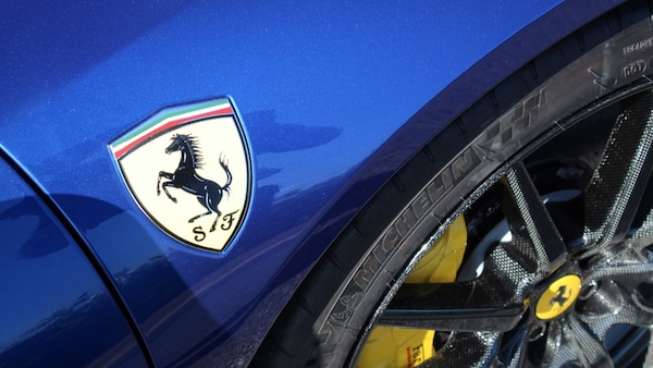 Used Ferrari SF90 Stradale 2023 for sale - 75700210: Photo 47