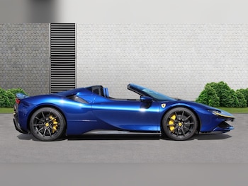 Used Ferrari SF90 Stradale 2023 for sale - 75700210: Photo