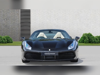 Used Ferrari 488 2018 for sale - 75788930: Photo