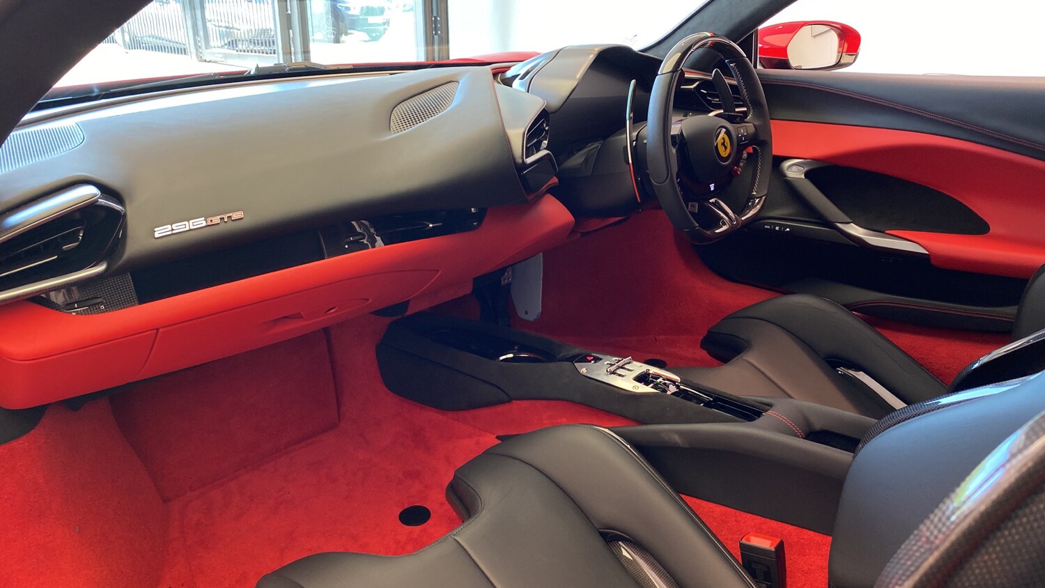 Used Ferrari 296 GTB 2023 for sale - 75700678: Photo 13