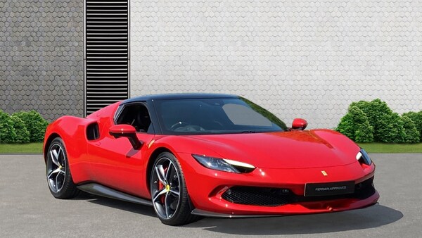 Used Ferrari 296 GTB 2023 for sale - 75700678: Photo 1