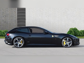 Used Ferrari FF 2011 for sale - 78329333: Photo