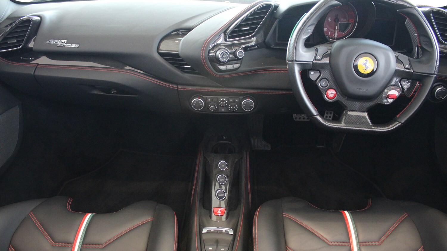 Used Ferrari 488 2018 for sale - 75407232: Photo 11