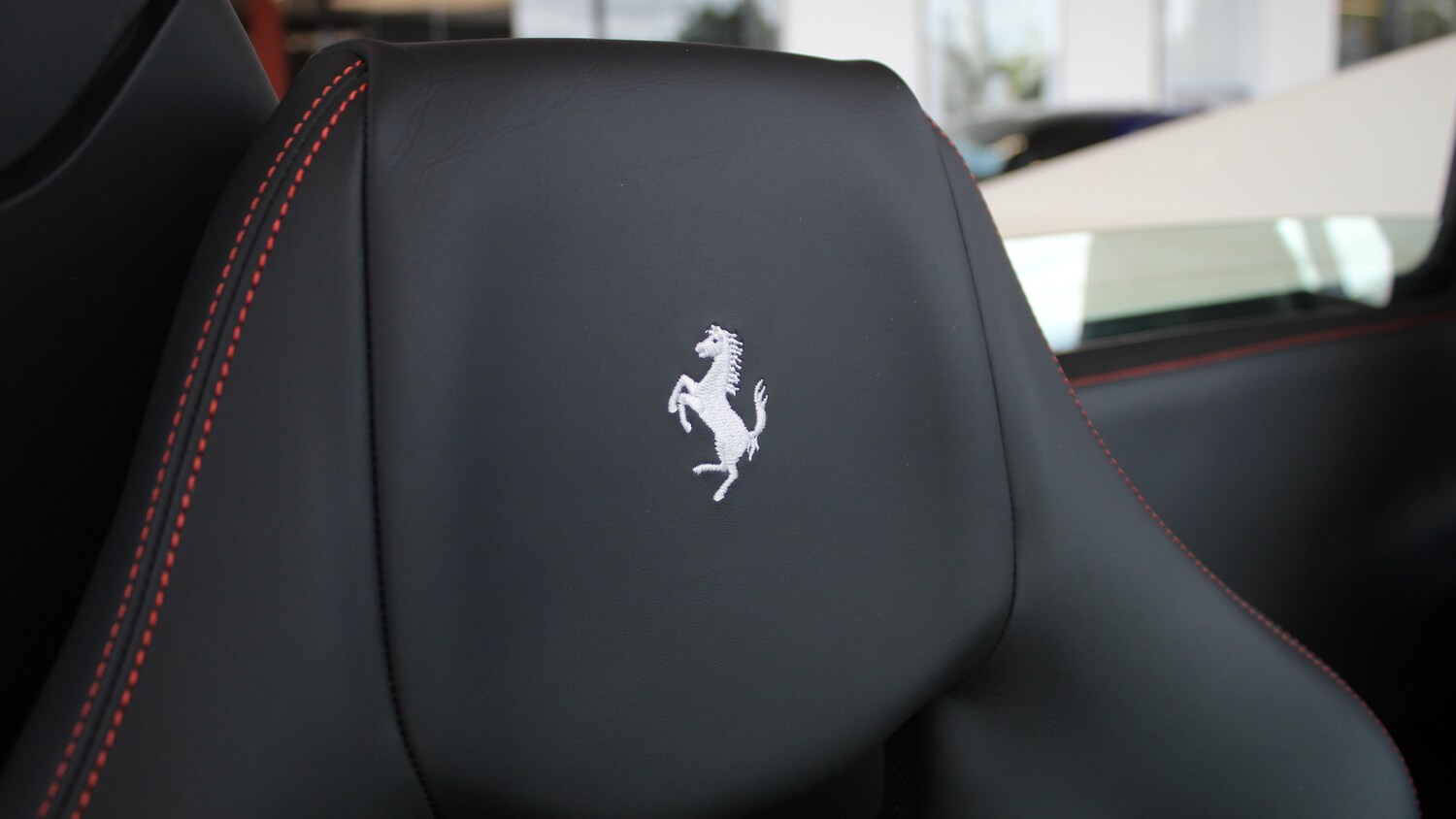 Used Ferrari 488 2018 for sale - 75407232: Photo 17