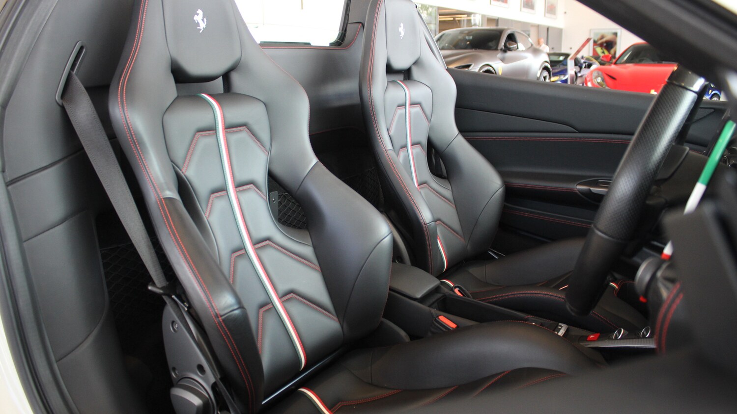 Used Ferrari 488 2018 for sale - 75407232: Photo 19