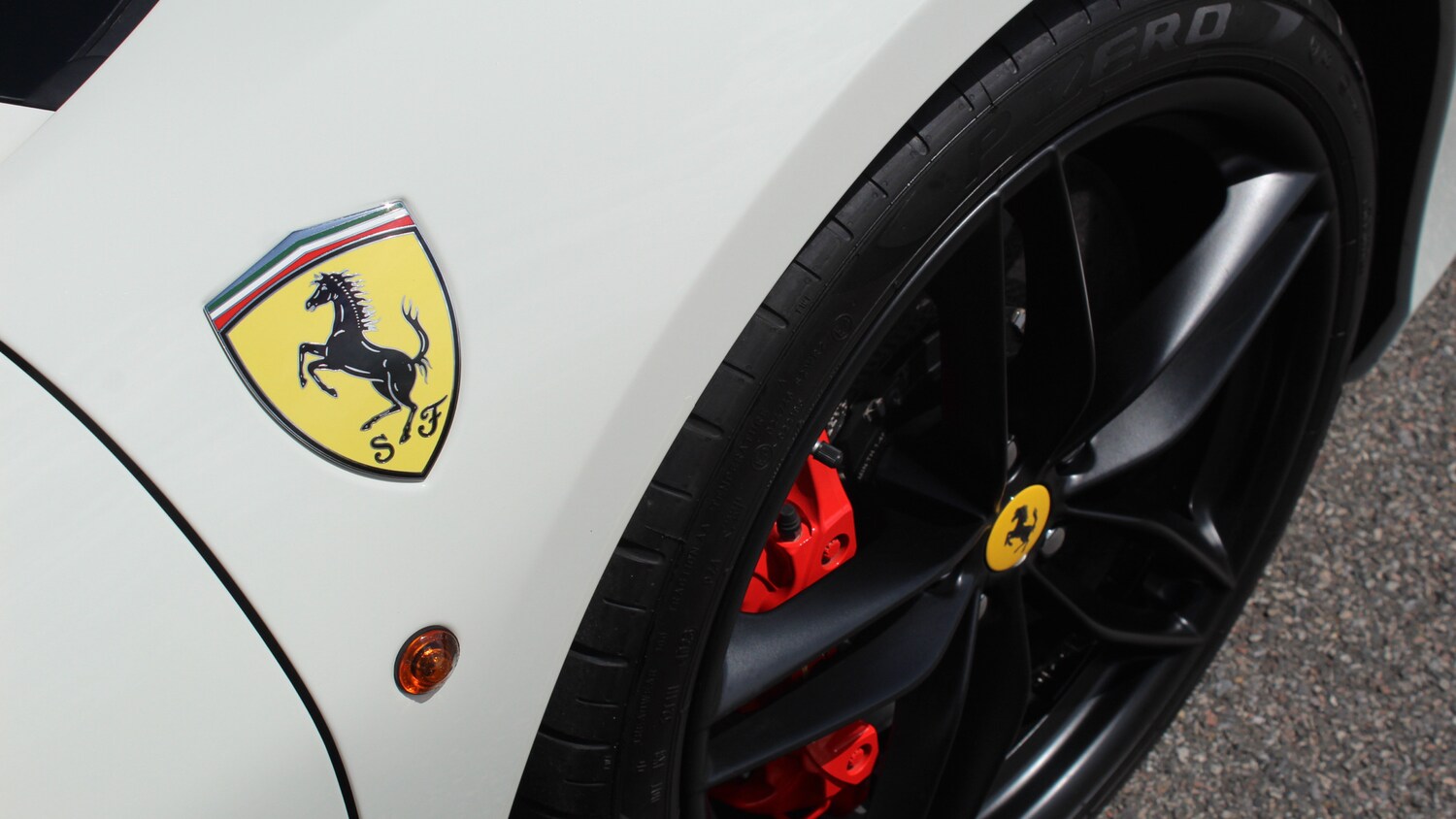 Used Ferrari 488 2018 for sale - 75407232: Photo 23