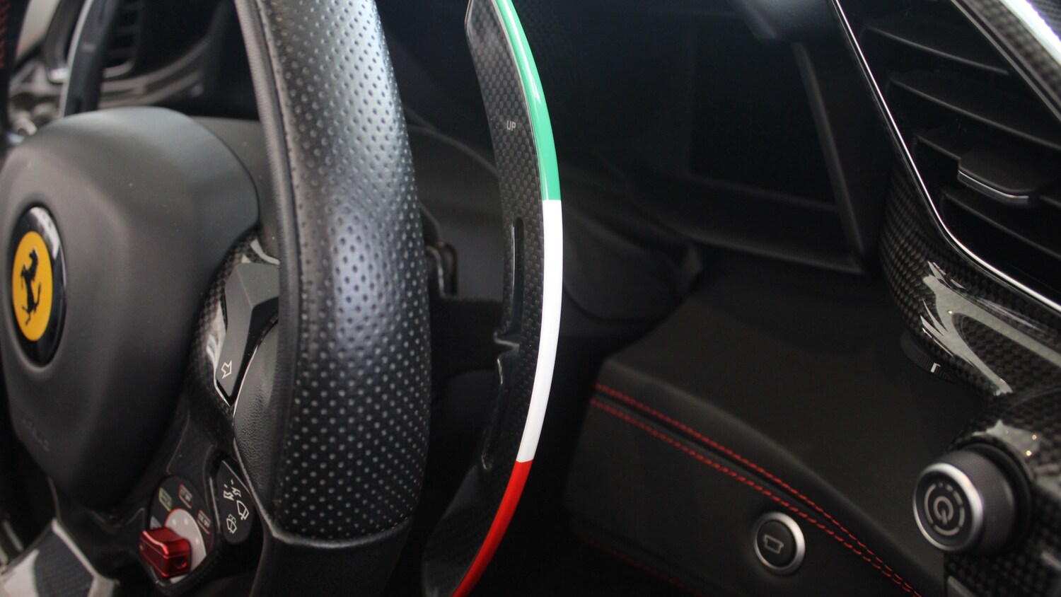 Used Ferrari 488 2018 for sale - 75407232: Photo 33