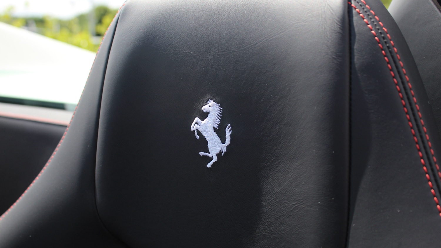 Used Ferrari 488 2018 for sale - 75407232: Photo 37