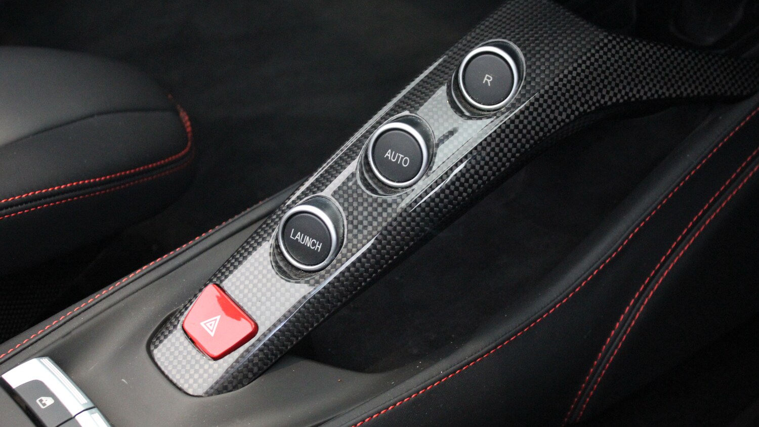 Used Ferrari 488 2018 for sale - 75407232: Photo 38