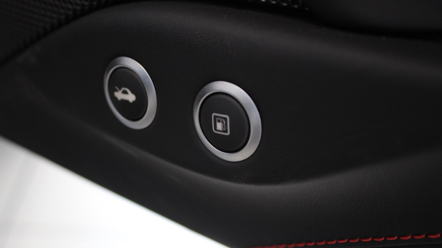 Used Ferrari 488 2018 for sale - 75407232: Photo 39