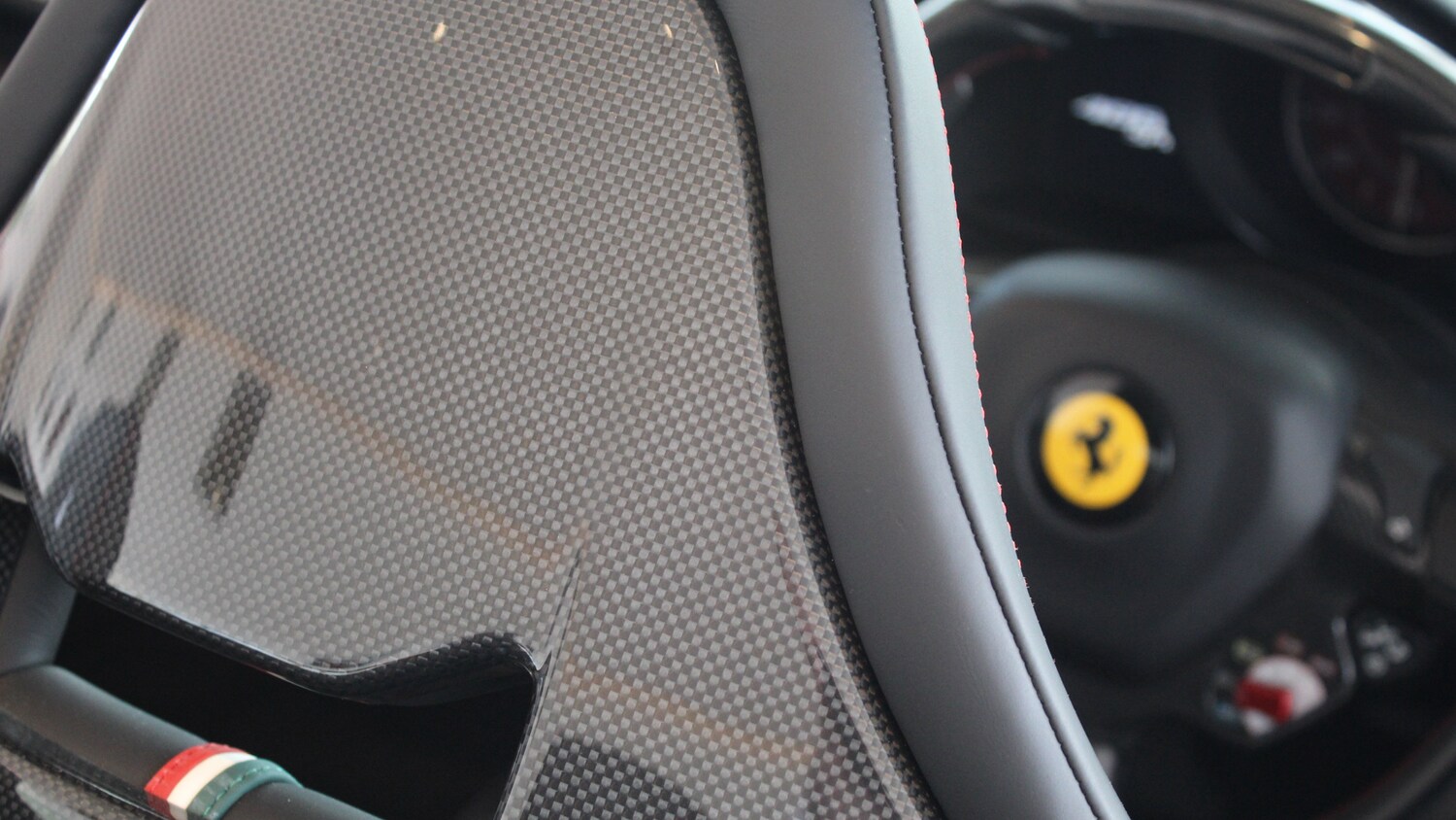 Used Ferrari 488 2018 for sale - 75407232: Photo 43