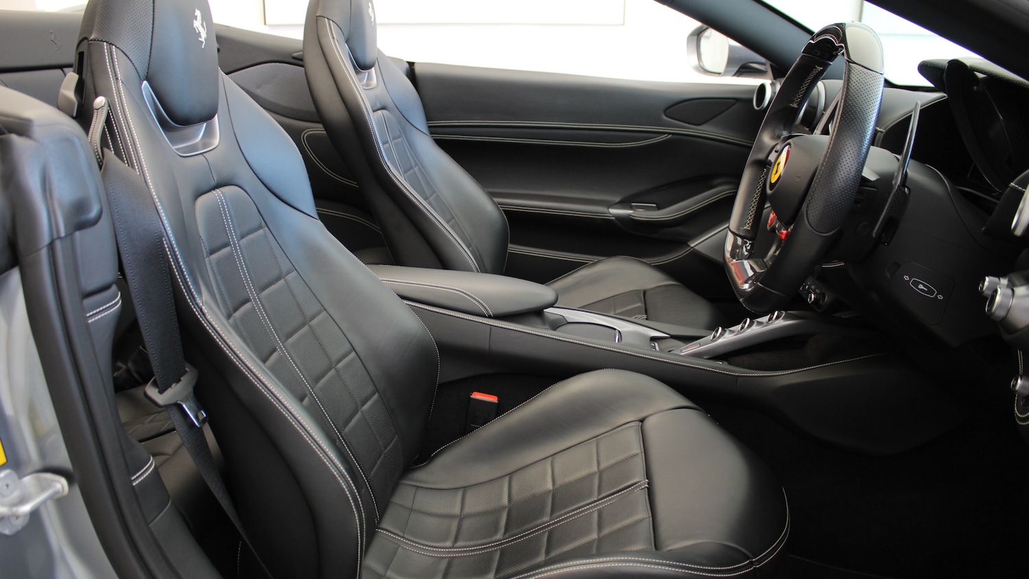Used Ferrari Portofino 2022 for sale - 76198088: Photo 27