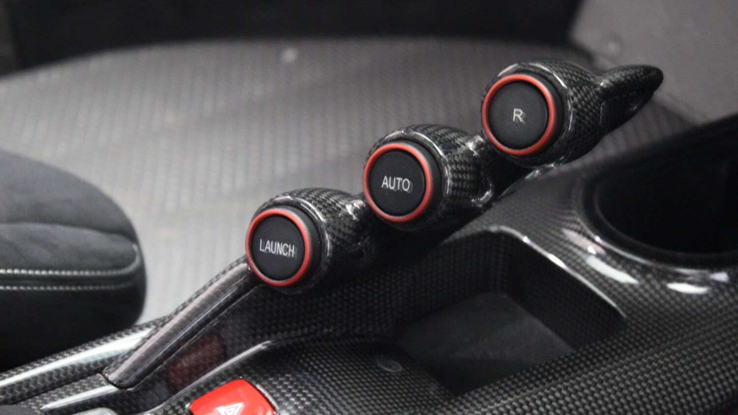 Used Ferrari 488 Pista 2018 for sale - 74984707: Photo 15