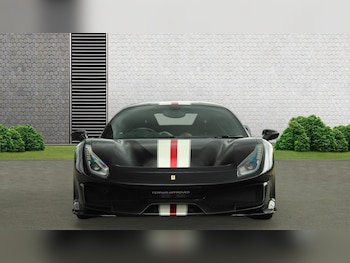 Used Ferrari 488 Pista 2018 for sale - 74984707: Photo
