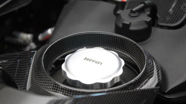 Used Ferrari 488 Pista 2018 for sale - 74984707: Photo 31