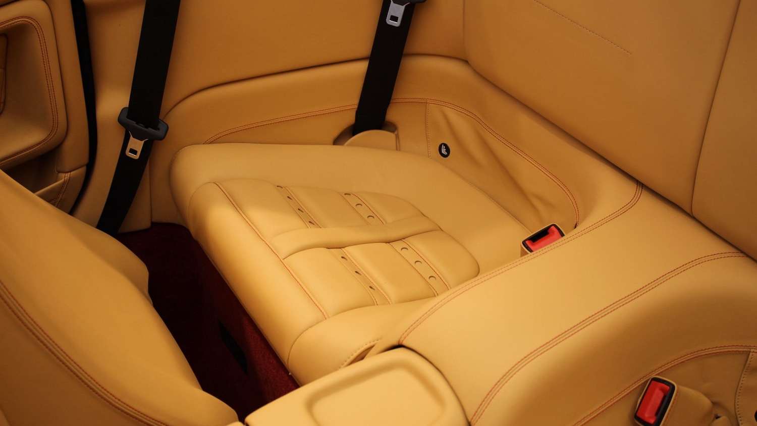 Used Ferrari California 2011 for sale - 77023348: Photo 20