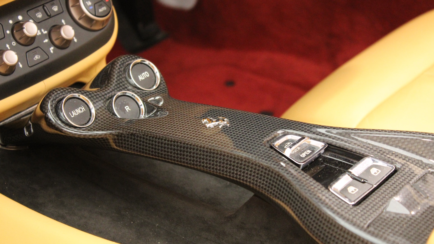 Used Ferrari California 2011 for sale - 77023348: Photo 22