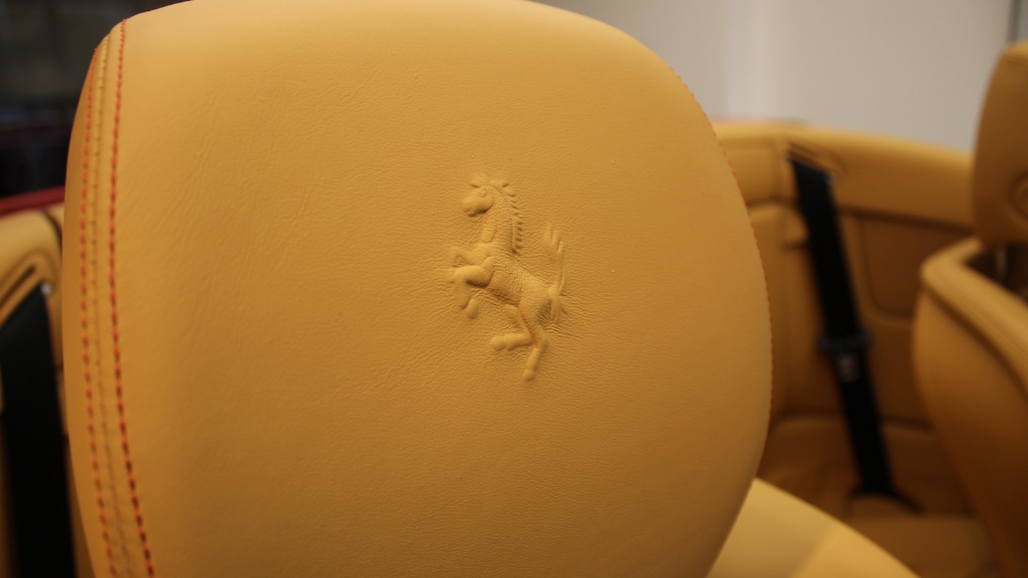 Used Ferrari California 2011 for sale - 77023348: Photo 33