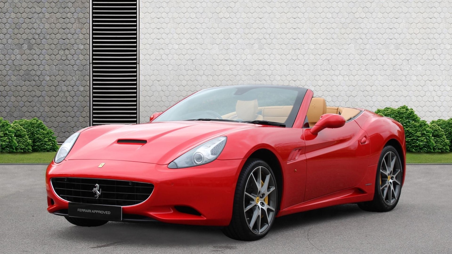 Used Ferrari California 2011 for sale - 77023348: Photo 9