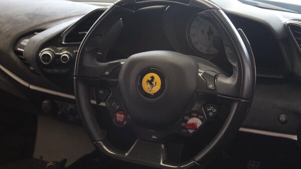 Used Ferrari 488 Pista 2019 for sale - 75641503: Photo 21